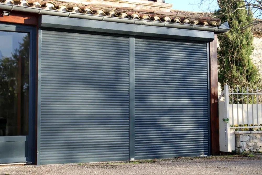 Motorisation de volets et stores à Tartaras